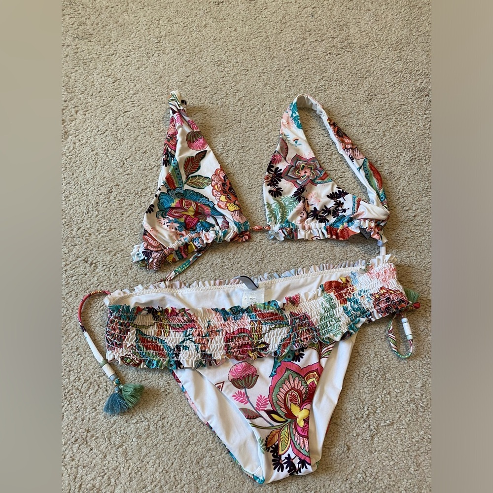 Isabella Rose bikini
